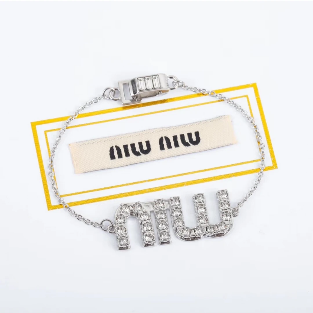 未使用 MIU MIU/缪缪 小花柳 miumiu 水钻字母logo 手链