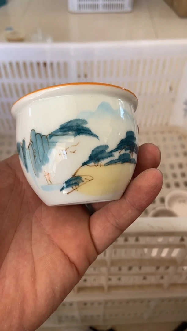 杯无运费险有瑕疵的摄影的产品有使用过的痕迹有点脏介意勿拍