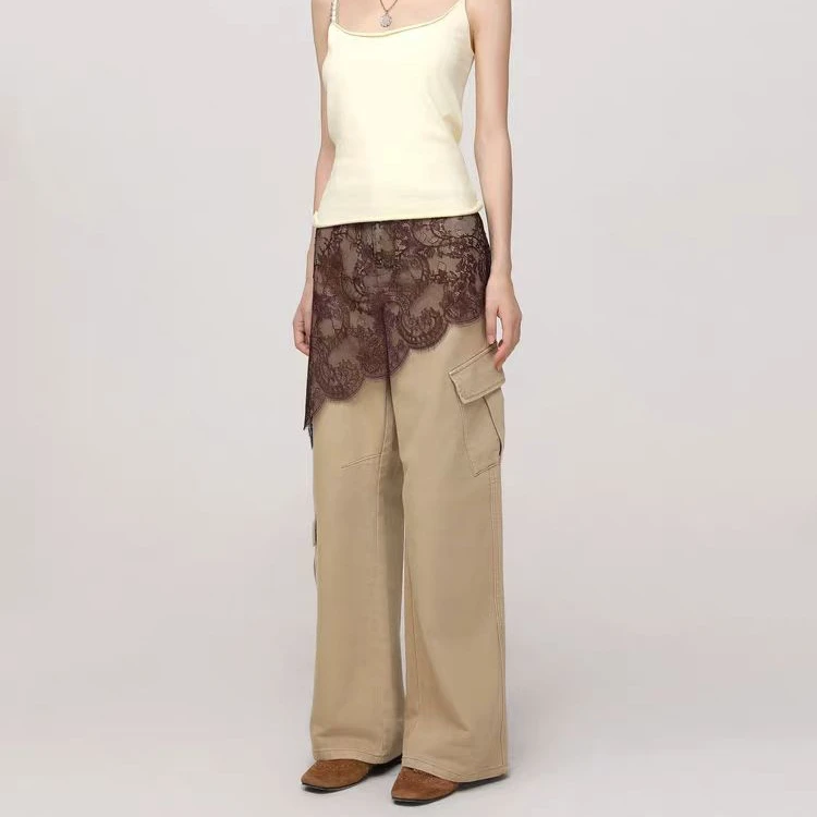 【奥莉】2025秋冬:不对称蕾丝拼接屁帘牛仔长裤女7290