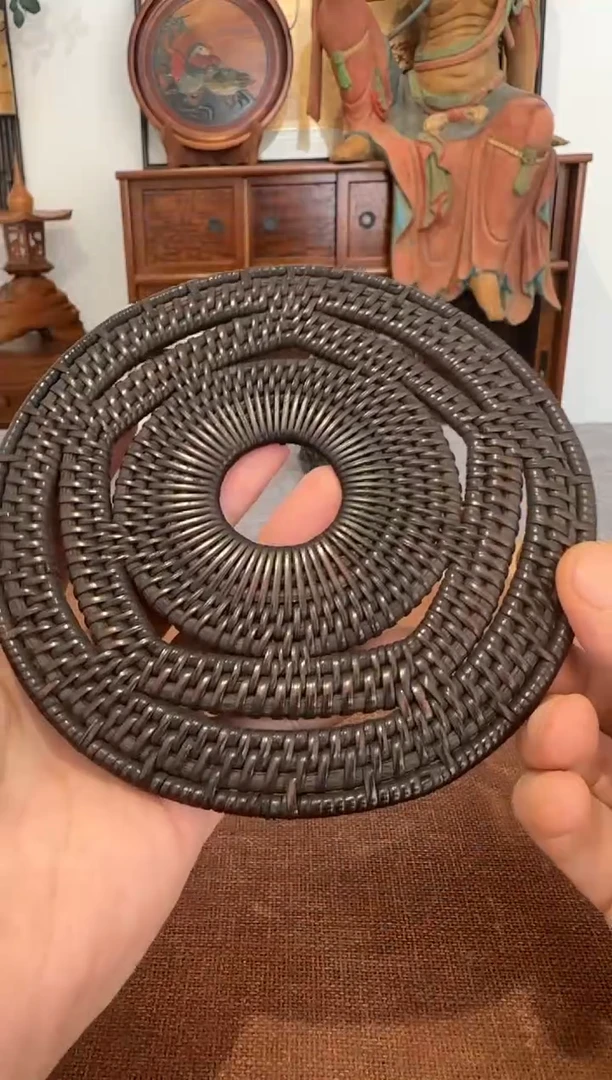 瓷片中古品个别存有岁月痕迹，谨慎下单哦~