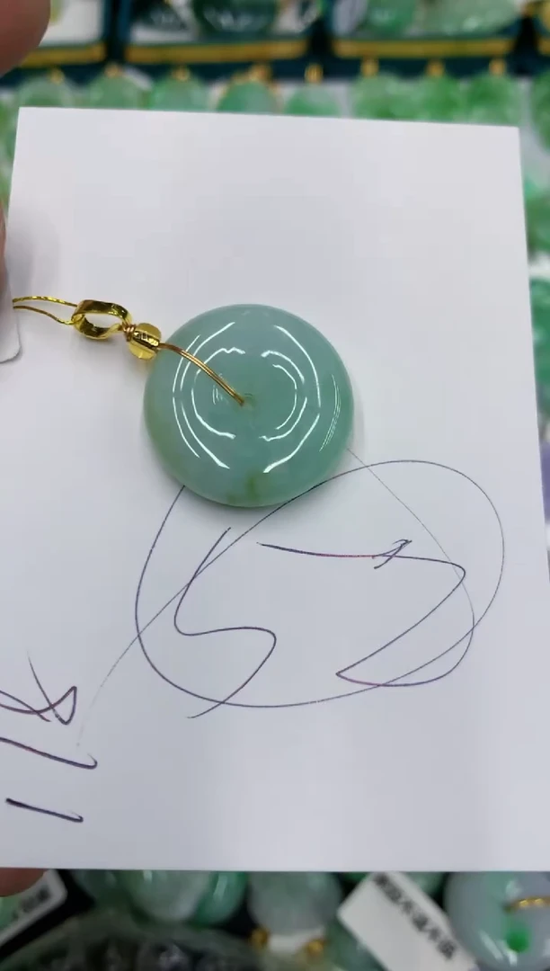 【闪购商品】翡翠颈饰未镶嵌翡翠