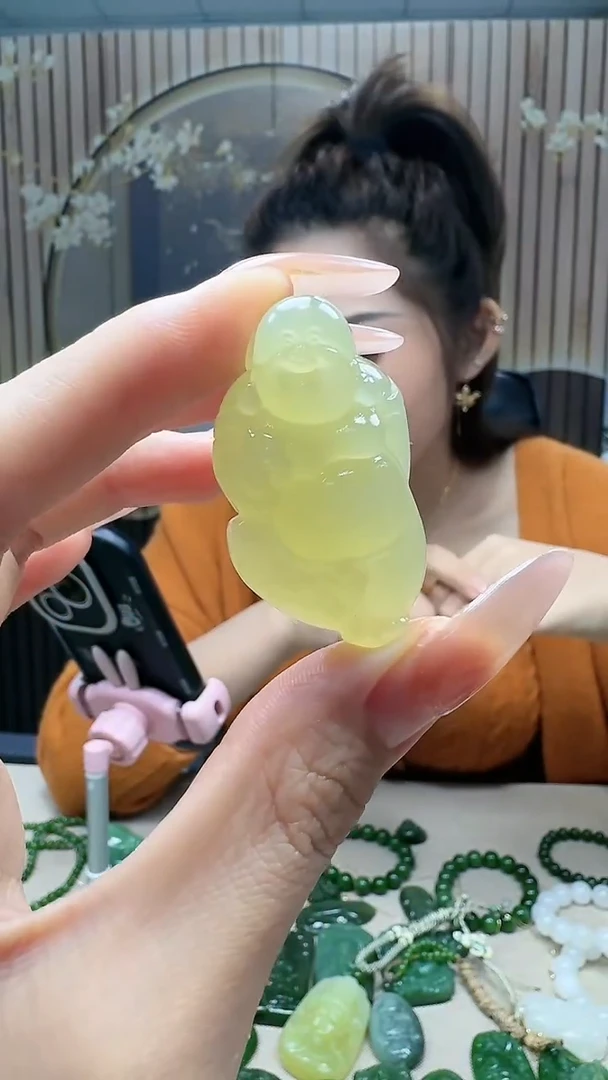 未镶嵌和田玉挂件1