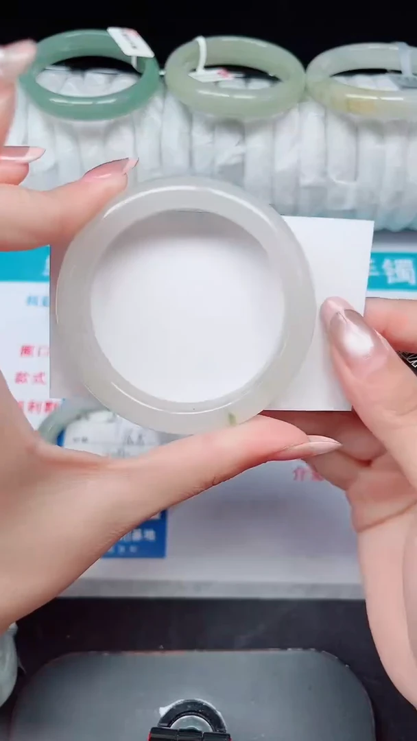 未镶嵌手镯石英质玉182-52/53