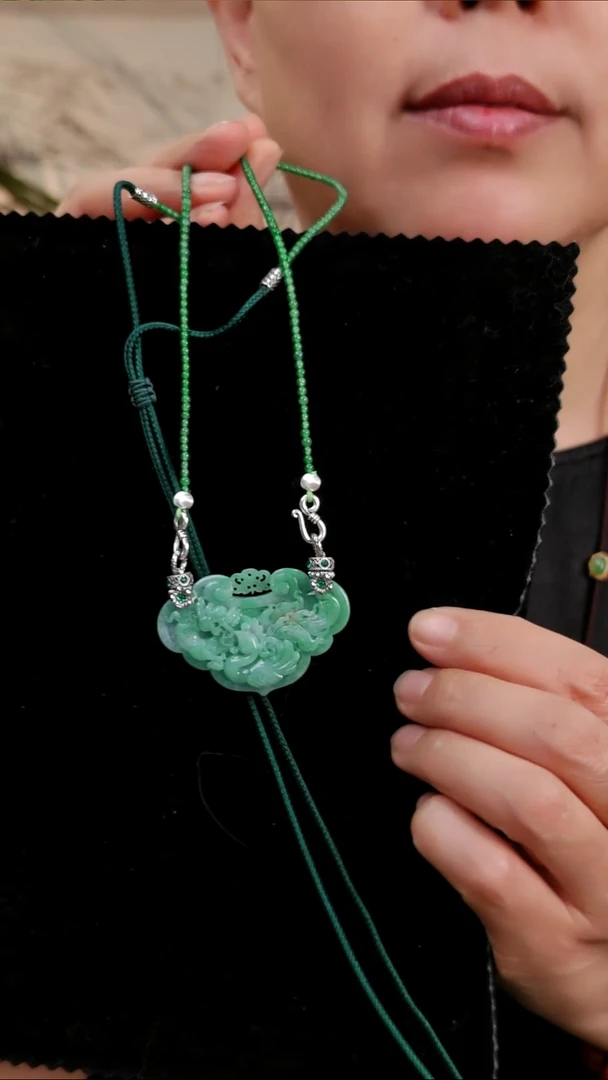 颈饰未镶嵌翡翠国风