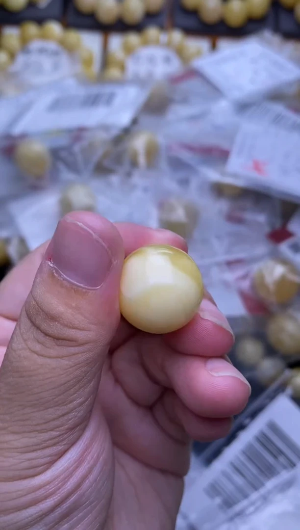 裸石琥珀未镶嵌 大小姐珠宝严选23