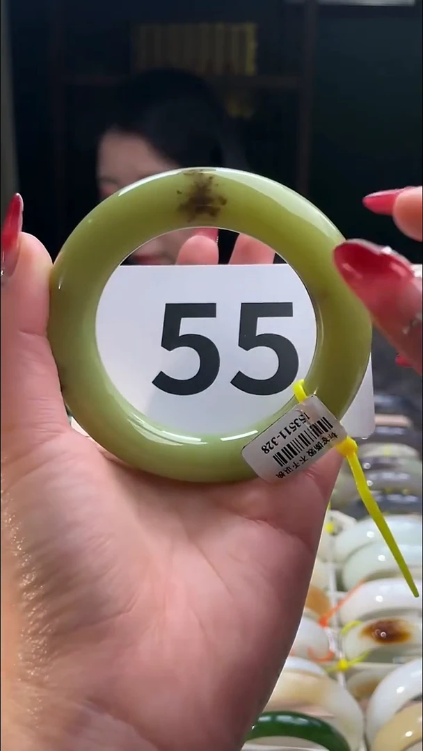 定制和田玉和田玉手镯