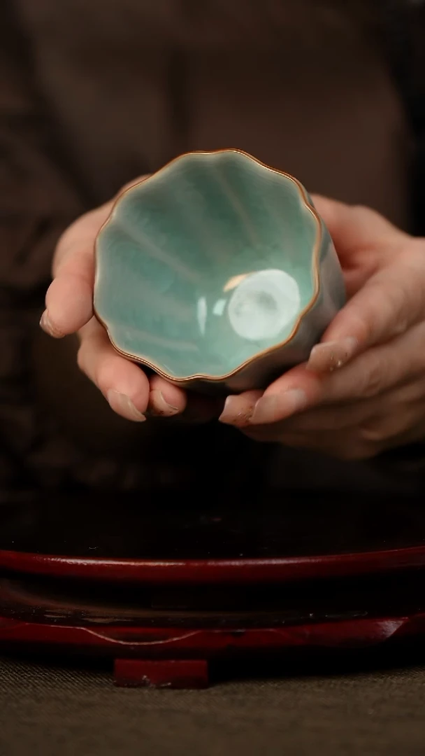 樊立 鱼鳞 多瓣葵口