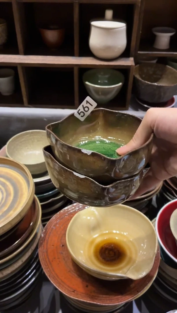 瓷片十*.561微瑕手工四角碗2个