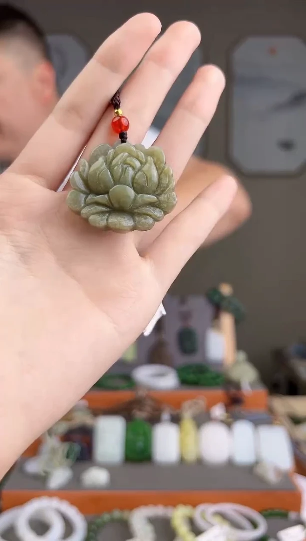 和田玉未镶嵌颈饰多样性发货 拍一单发一个