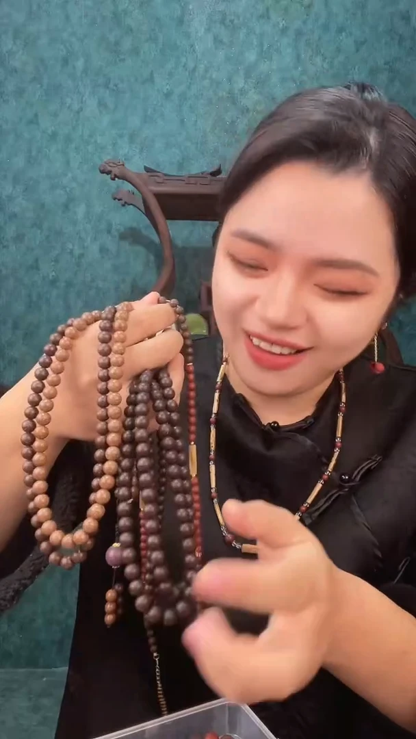 珠串脾胃+红麝+通络息肌香方腰链