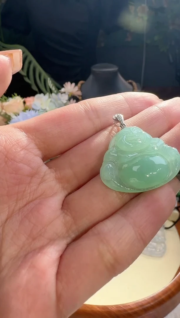 【闪购商品】翡翠颈饰18K金镶嵌挂件