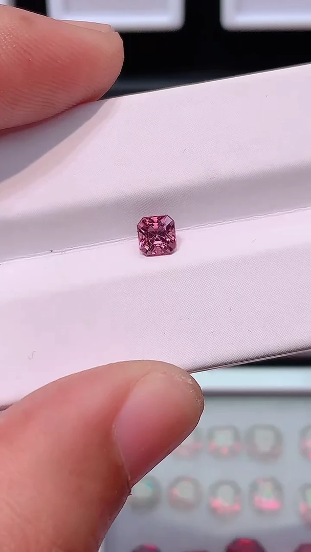 【闪购商品】尖晶石裸石未镶嵌09/0.63