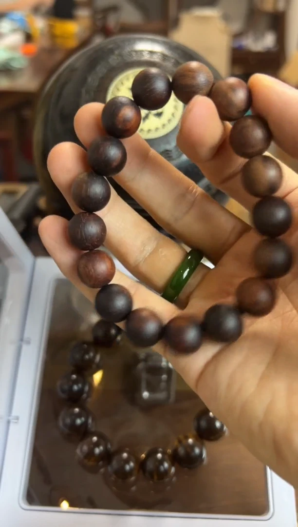 香榧木降真香手串卡1.2