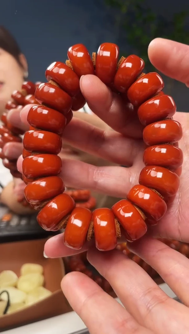 蜜蜡未镶嵌珠宝奇石47H34Z多样性发货发其一假一赔四