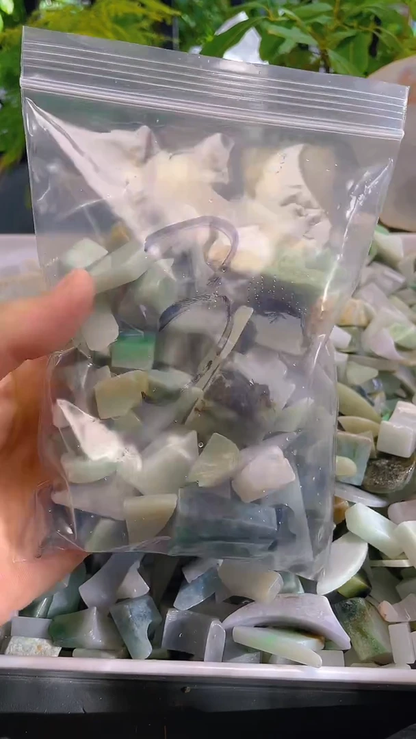 散珠翡翠边角料3