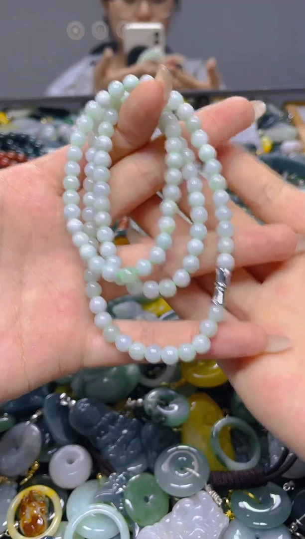 颈饰未镶嵌翡翠5MM/ N /翡翠A货，一件也是批发价