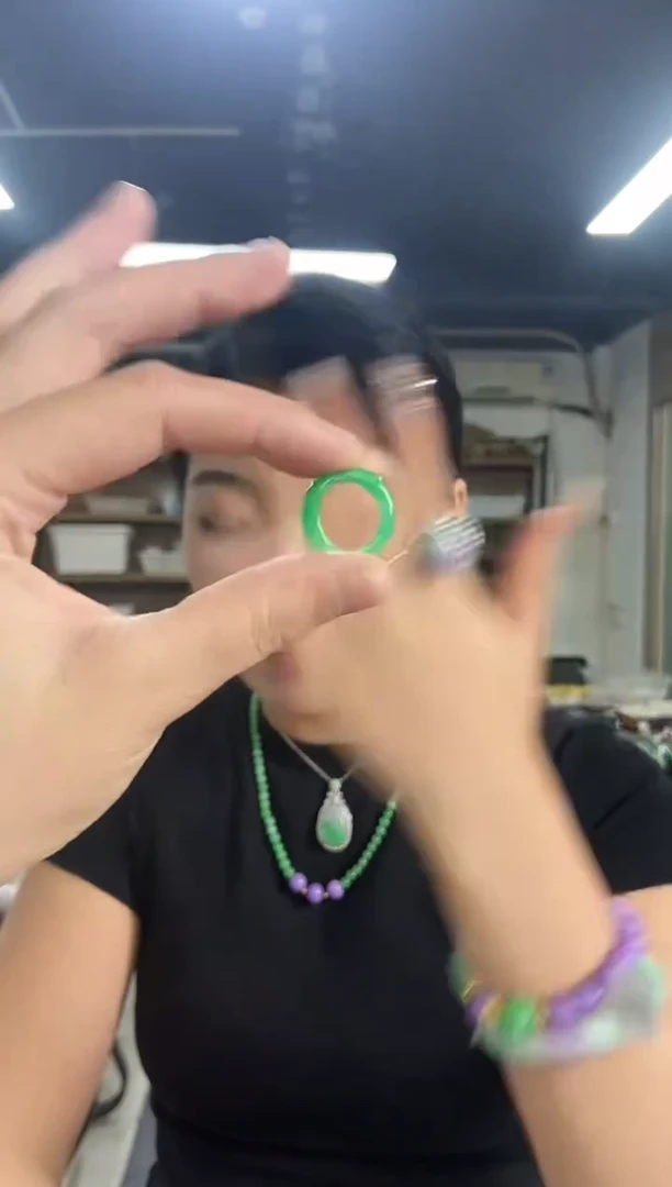 翡翠戒指未镶嵌闪购链接多样性发其一颜色微差