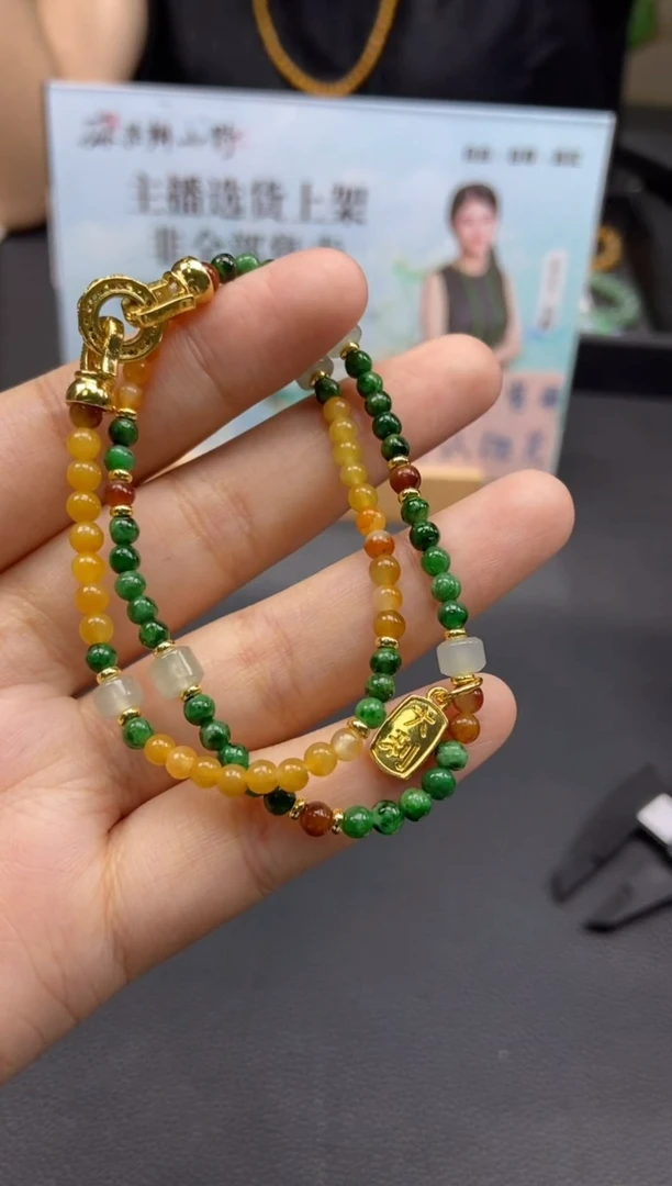 定制翡翠未镶嵌天然翡翠A货72