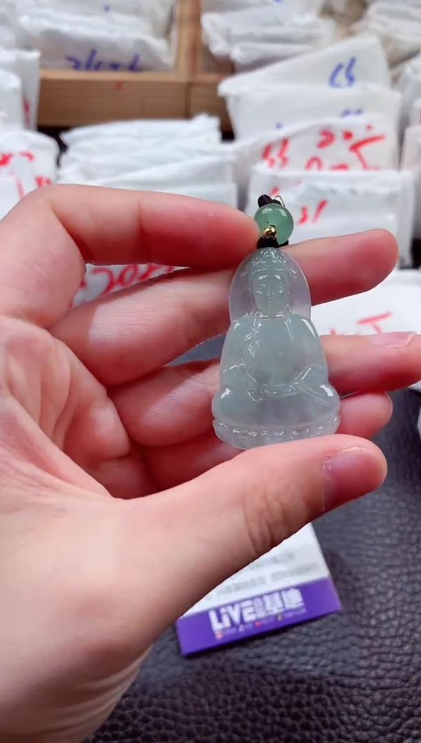 翡翠未镶嵌颈饰00004806