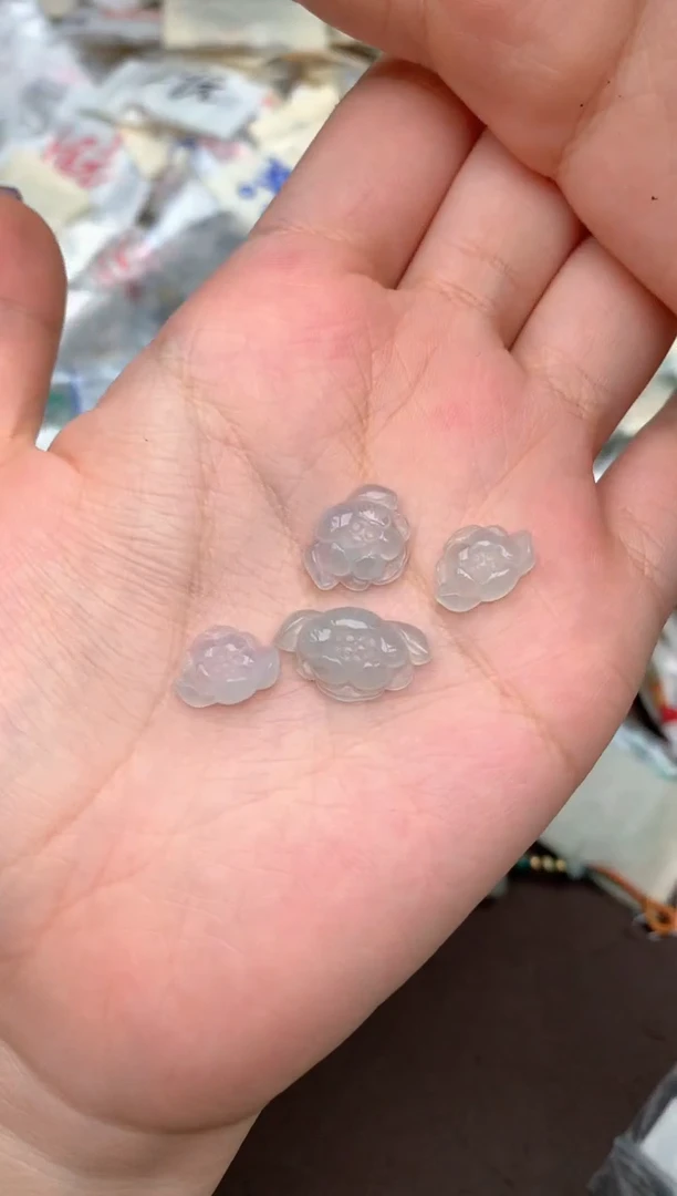 未镶嵌挂件翡翠一