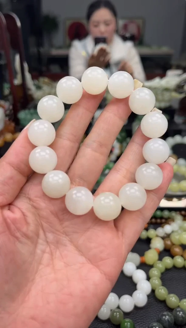 【闪购商品】和田玉手串未镶嵌冰白玉卡16