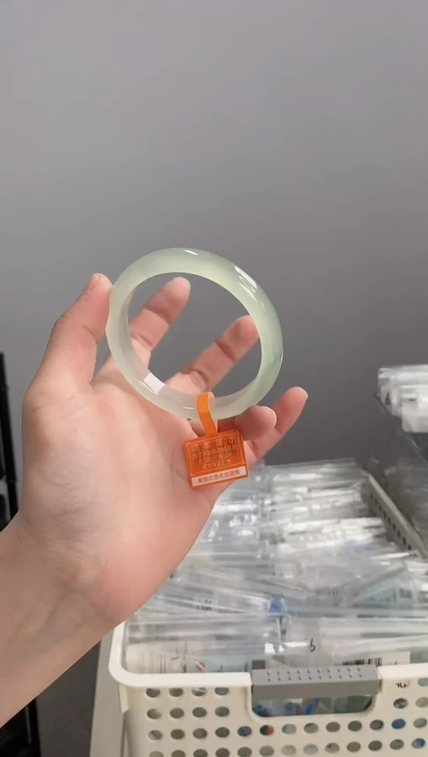 【闪购商品】玛瑙/玉髓手镯未镶嵌58圈