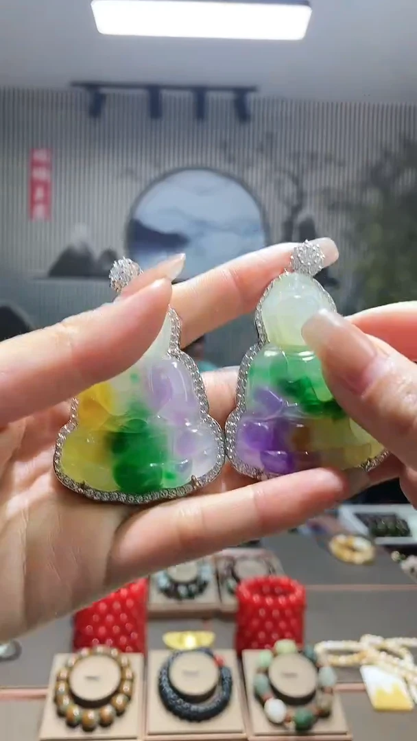 【闪购商品】翡翠挂件合金多样性发货任意一件