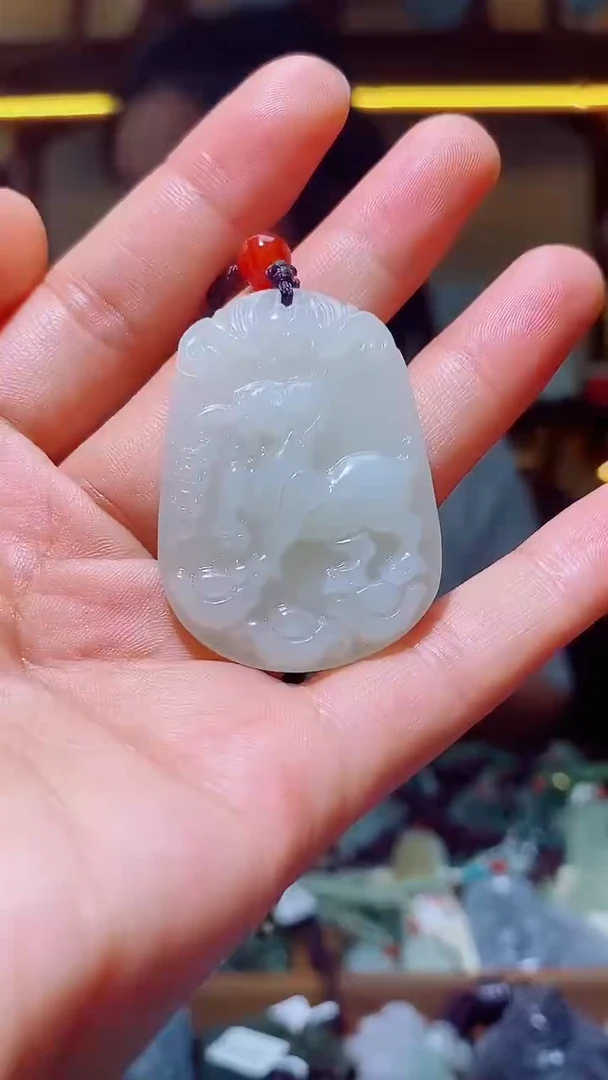 颈饰未镶嵌和田玉1