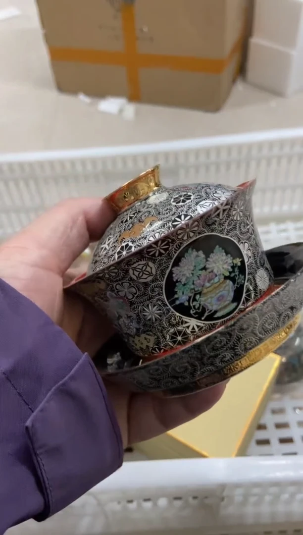 无运费险有瑕疵的摄影的产品有使用过的痕迹有点脏介意勿拍