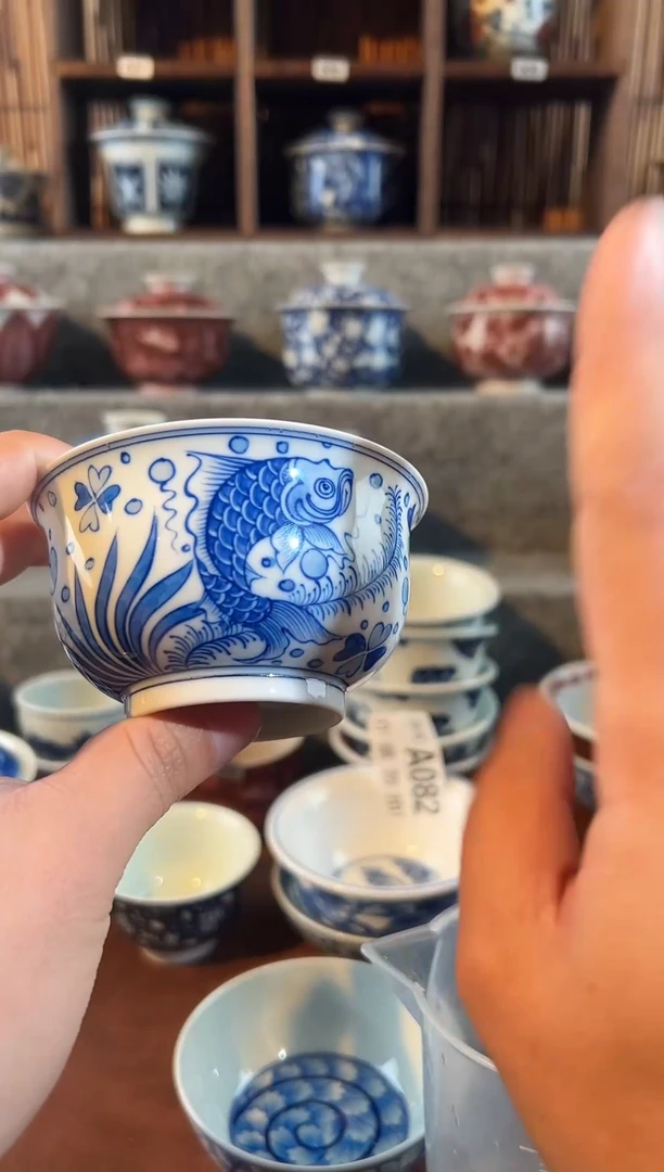 【闪购商品】天禄言瓷鱼藻杯子039