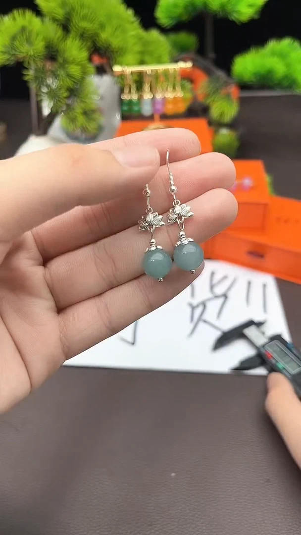 【闪购商品】玛瑙/玉髓耳钉银S925镶嵌237000