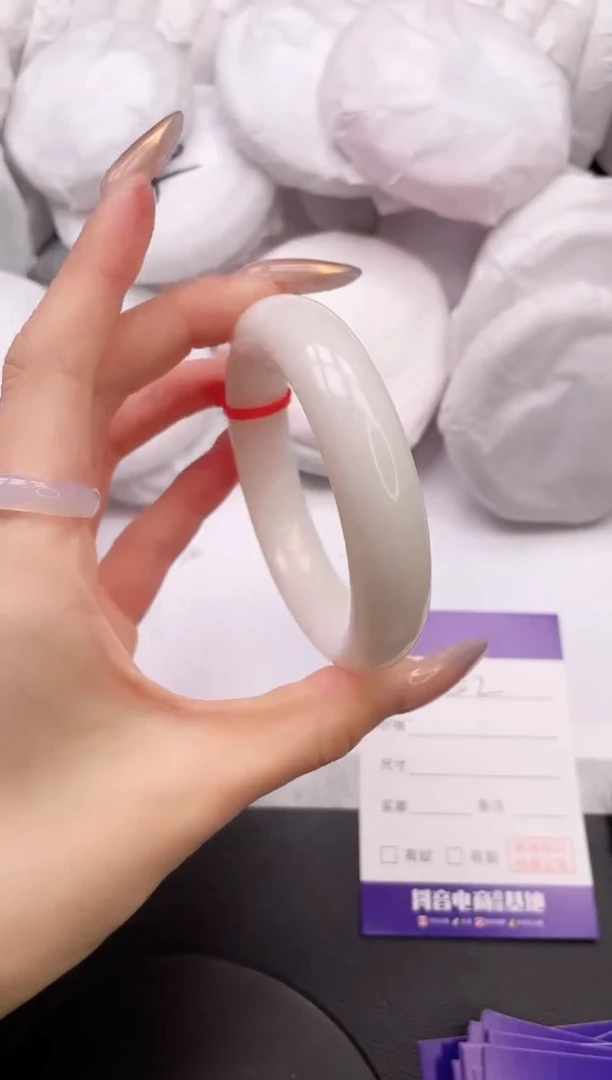 【闪购商品】和田玉手镯未镶嵌20K122-58