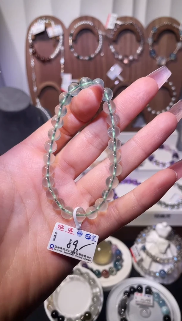 水晶手串未镶嵌葡萄石