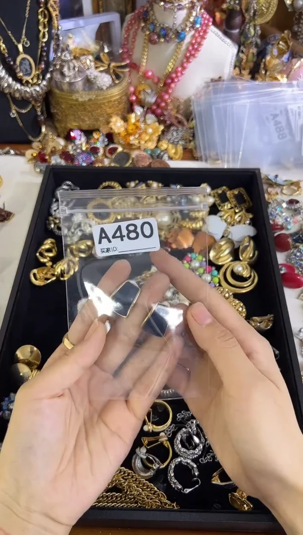 合金无铜合金480 中古首饰都有瑕疵 请确认好成色尺寸在拍！