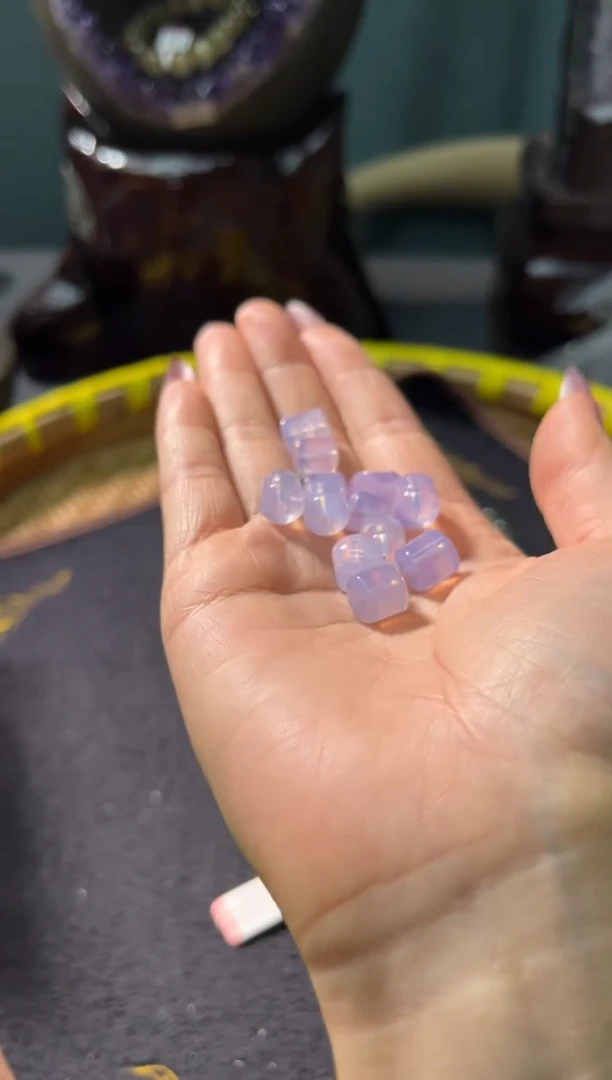 【闪购商品】水晶`未镶嵌124多样性发其一/DZ60