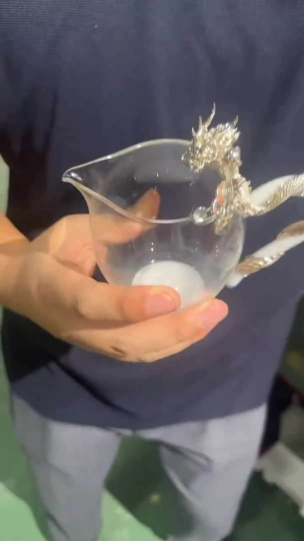 晶焱盘银龙金标金标+银嘴+盘龙压手