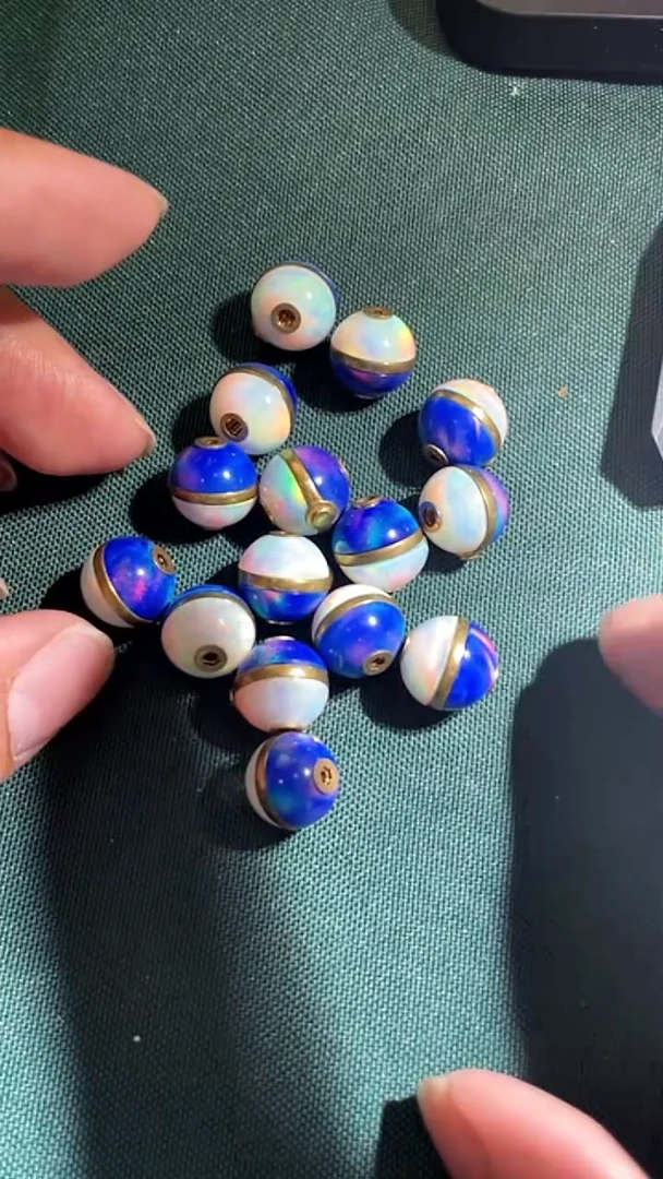 吊坠白玉菩提18QC-138（多样性发货发其一）约12mm