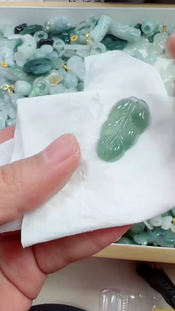 散珠翡翠534号，A货翡翠