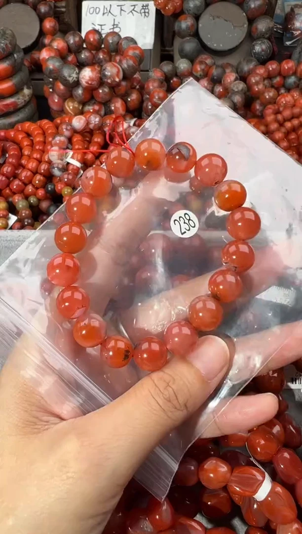 南红玛瑙手串未镶嵌11+