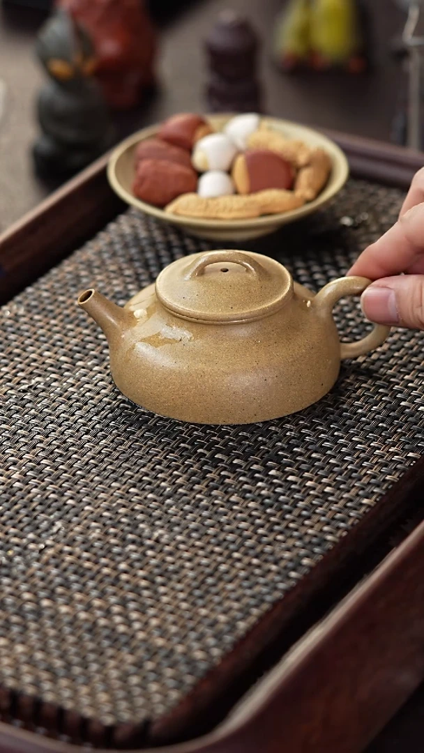 【闪购商品】手工原矿段泥半月