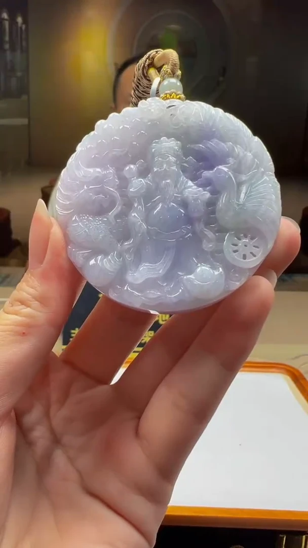 翡翠未镶嵌颈饰YQ2025-8-21-37