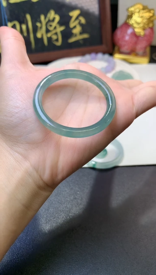 未镶嵌定制翡翠毛货