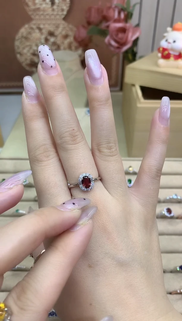 银S925镶嵌戒指石榴石石榴石