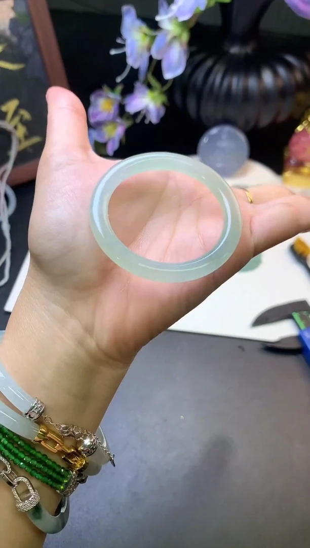 未镶嵌定制翡翠毛货