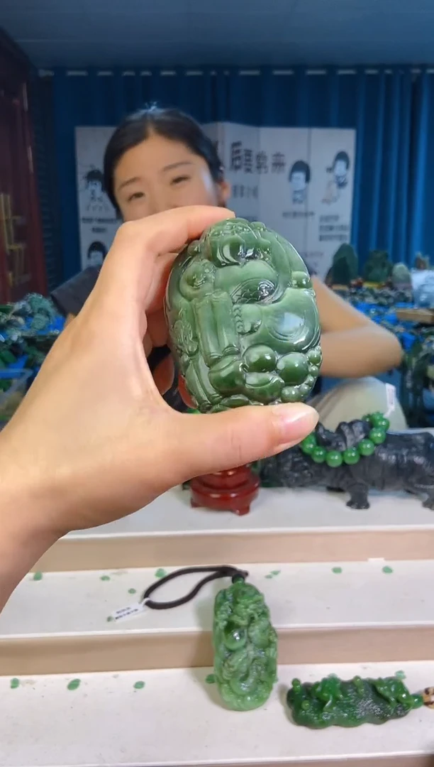 和田玉未镶嵌挂件1