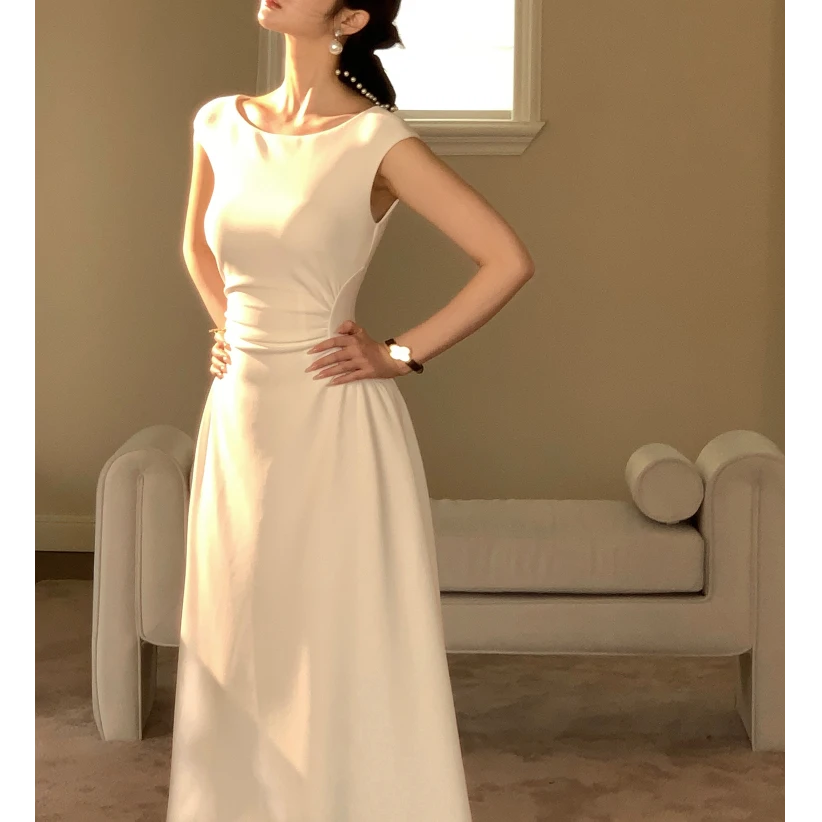 【3年10万件】法式气质收腰连衣裙削肩包袖一字领2.0新版