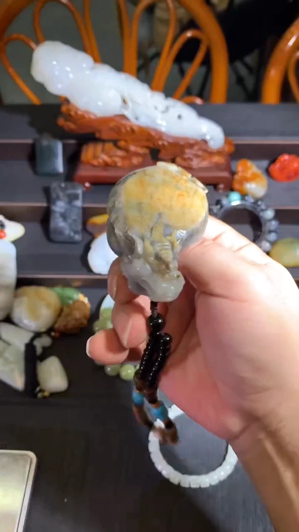 未镶嵌和田玉（子料）把件龙龟把件