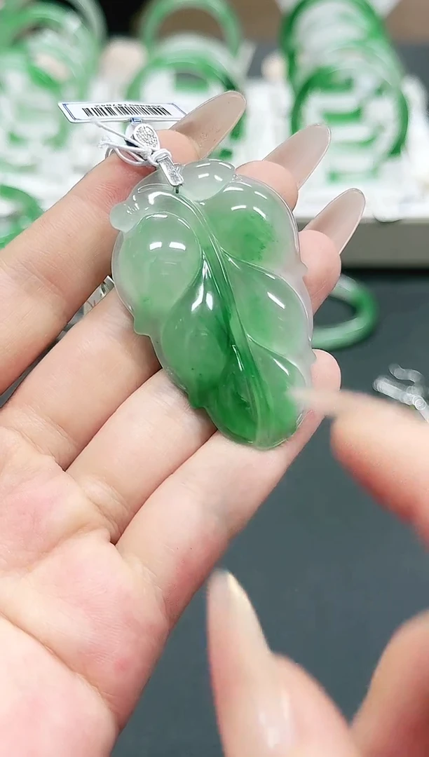 未镶嵌1石英质玉（非洲翠）/5664