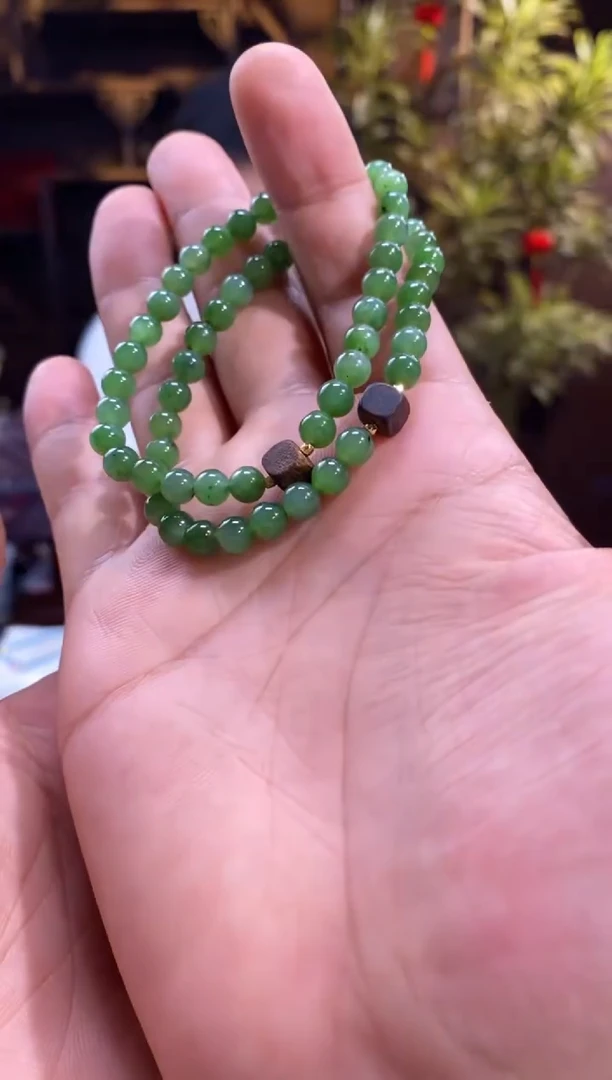 手链未镶嵌和田玉（碧玉）和田玉手串1-13（2）带配石配饰随机发其一