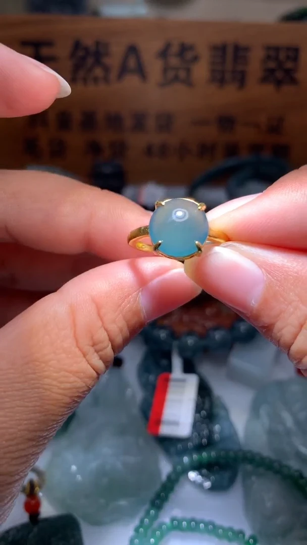 【闪购商品】翡翠颈饰未镶嵌保真天然A货翡翠